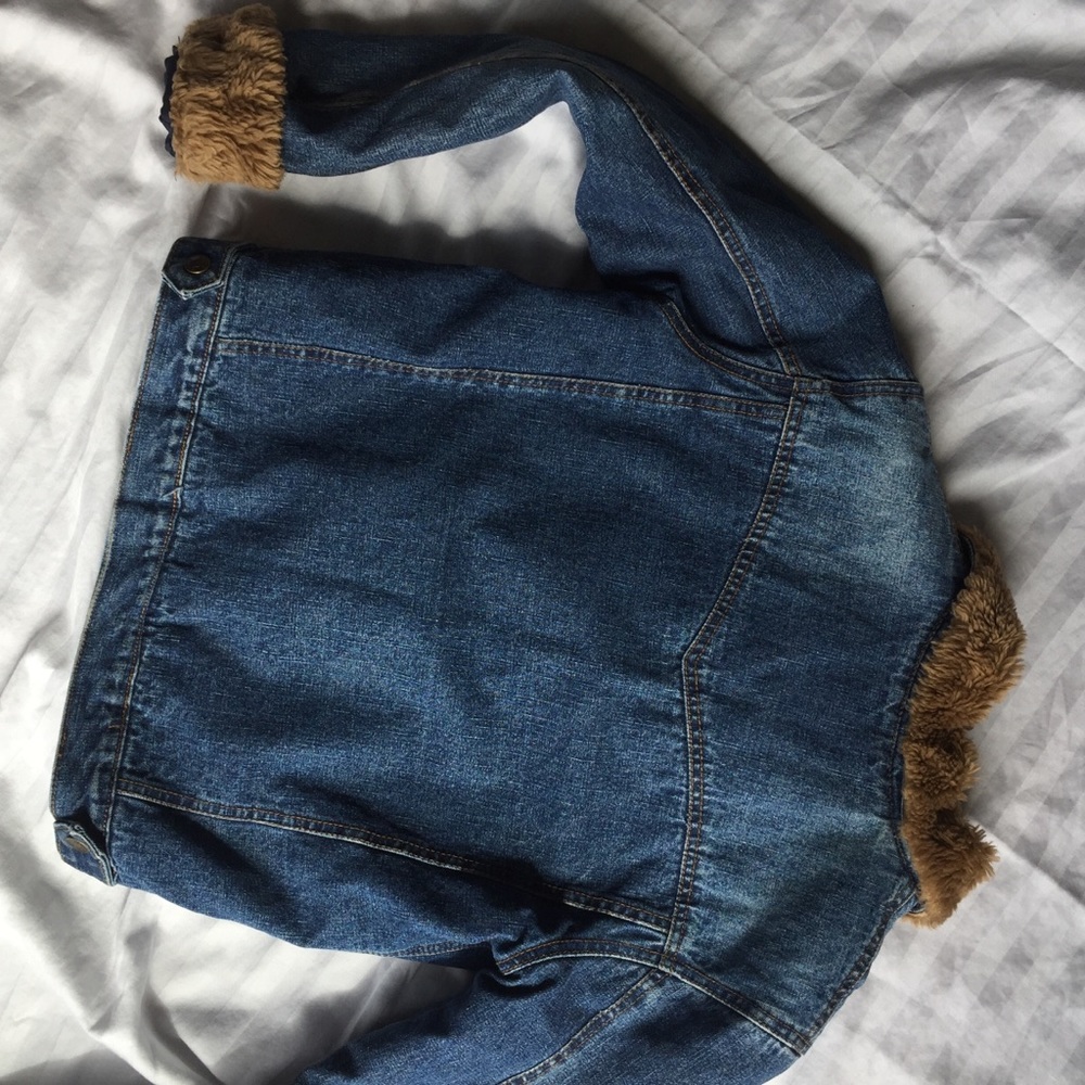 Vintage Jean Jacket - Picture 6 of 7